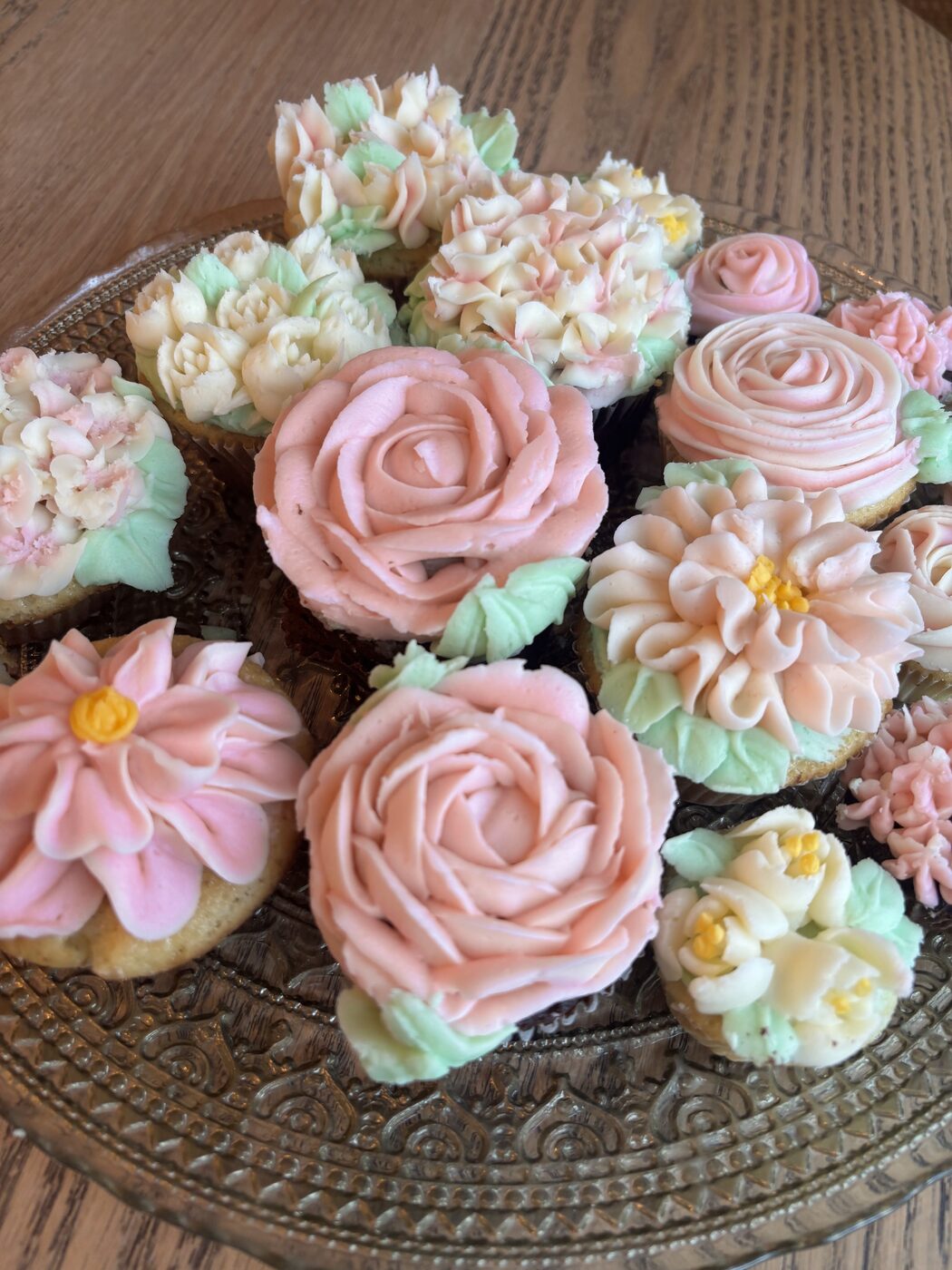 Floral cupcakes